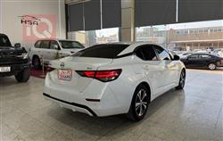 نیسان سێنترا